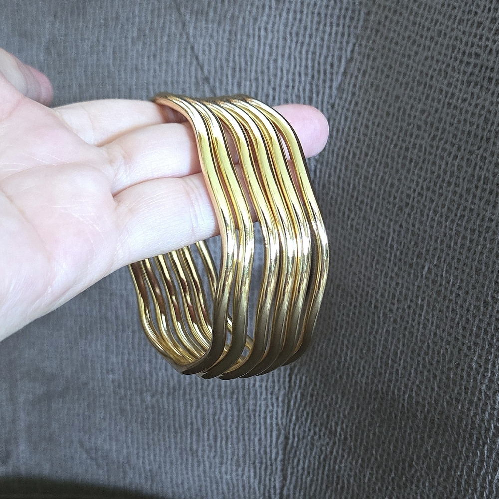 House🏠 of Harlow 1960 Set of Six6️⃣, Thin, Wavy🌊, Gold💛 Bangle Bracelets - Picture 8 of 15